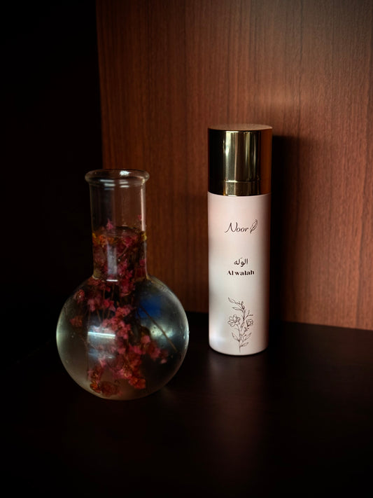 الوله- عطر للجسم و الشعر