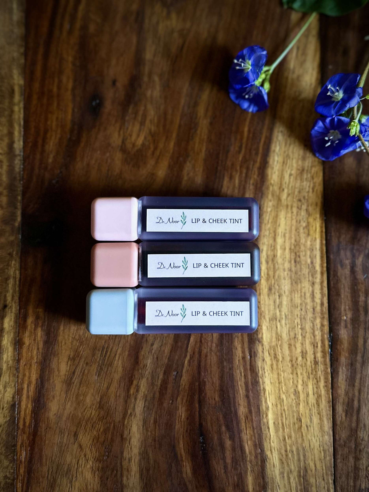 Dr Noor natural lip tint with hyaluronic acid
