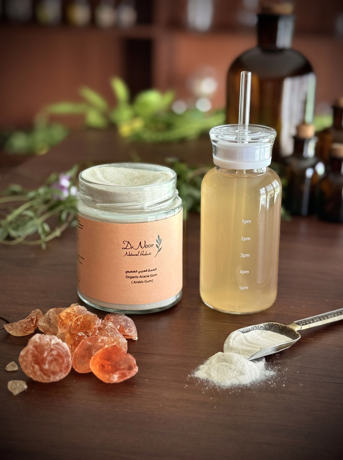 Organic Arabic Gum with Glass Water Bottle